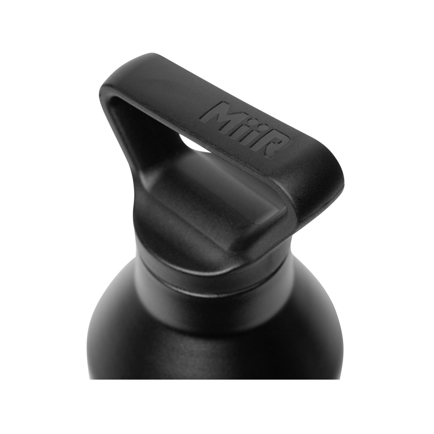 23oz-vacuum-insulated-bottle-f8 Narrow_Mouth_Black_Studio_1020_402286_45Deg_2__402286__NMB1SV23002_1.jpg