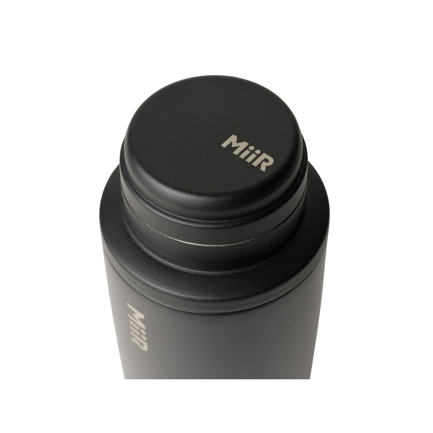 cocktail-shaker-lid-g0 Shaker_Lid_Black_Studio_1021_45Deg_Lid_On-1__CSL1SNOS002.jpg