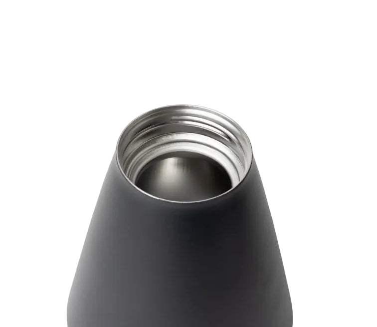 new-standard-carafe-s4 WebPDP-Carafe_Black_Studio_0722_45_Deg_Top_Off__CAR1SVOS002.jpg