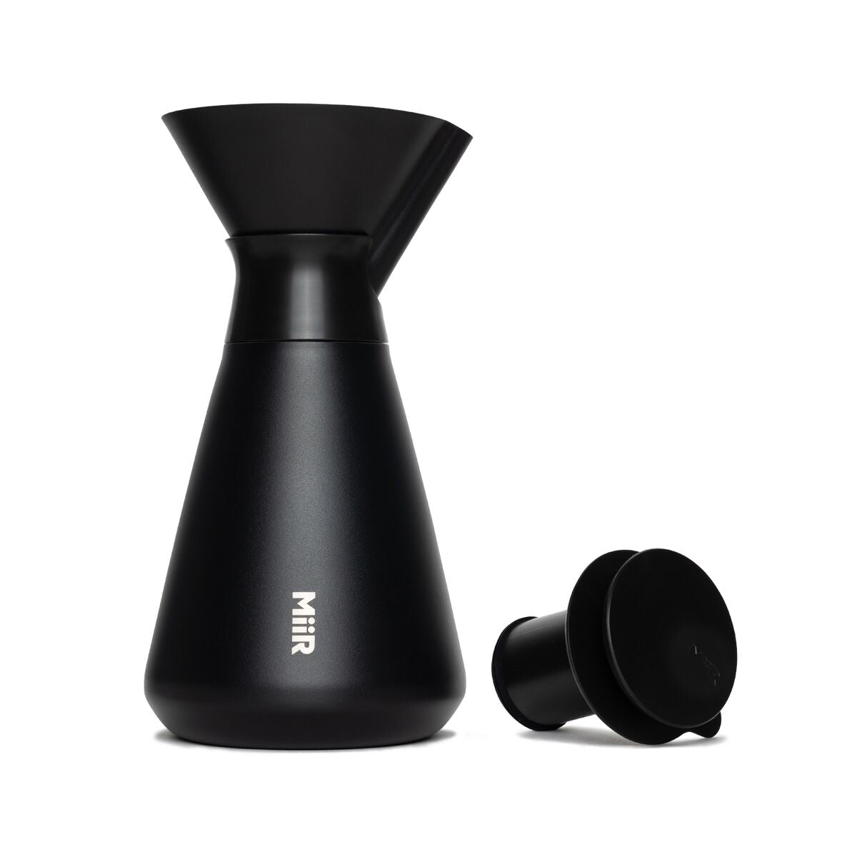 new-standard-carafe-s4 WebPDP-Carafe_Black_Studio_0722_Front_Lid_Staged__CAR1SVOS002.jpg