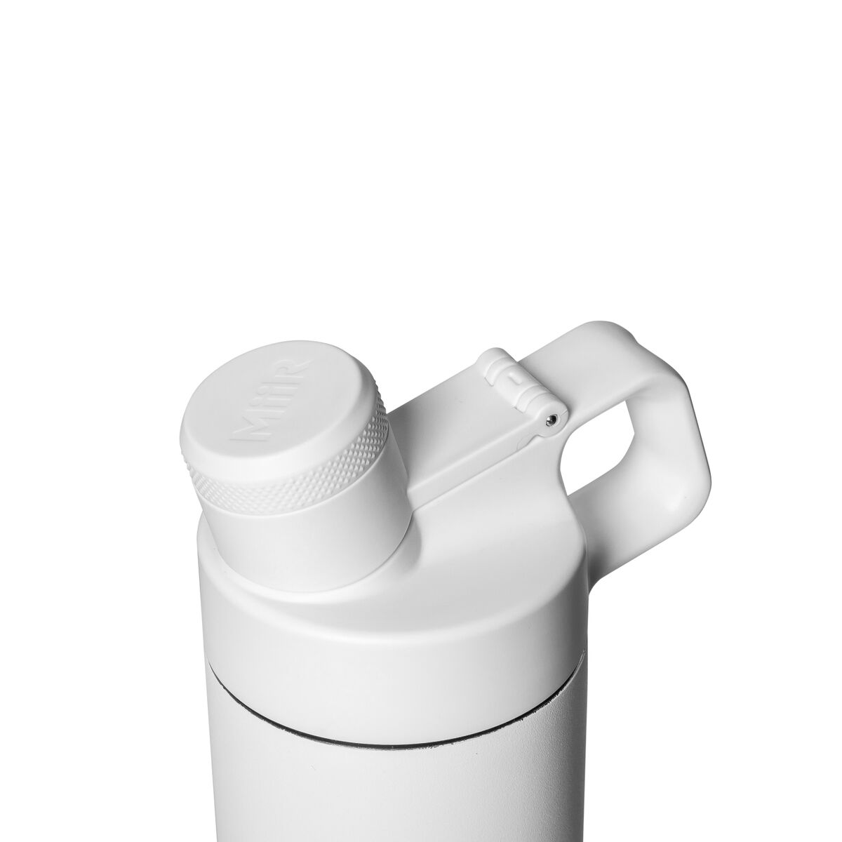 leakproof-chug-lid-y2 WebPDP-Leakproof_Chug_Lid_White_X2_Studio__LPC1PNR001_45_Closed.jpg