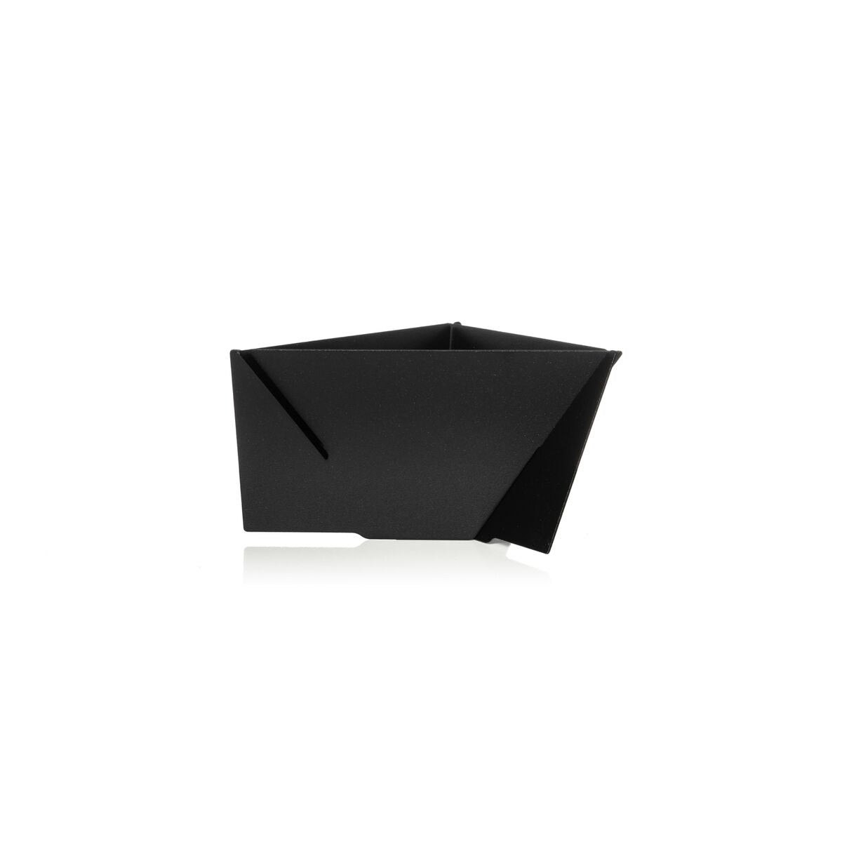 pourigami-l8 WebPDP-Pourigami_Black__POG2SN00002_Studio_Back.jpg