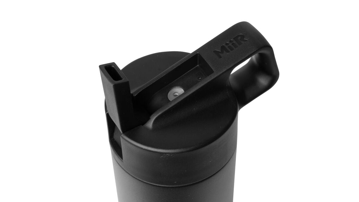 straw-bottle-h2 WebPDP-Straw_Lid_2_Black_Studio_0221_45deg_Open__WMB1SL20002.jpg