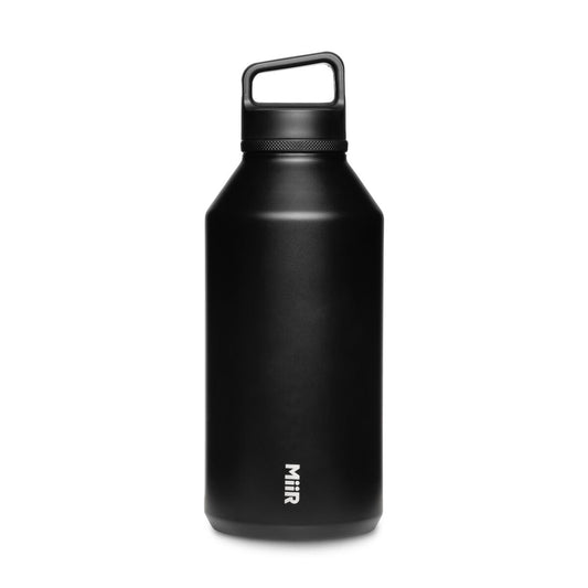 64oz-wide-mouth-bottle-m7 Web_PDP-64oz_Wide_Mouth_Bottle_Black_WMB2SV64002_2XStudio_Front_Lid_On_1.jpg
