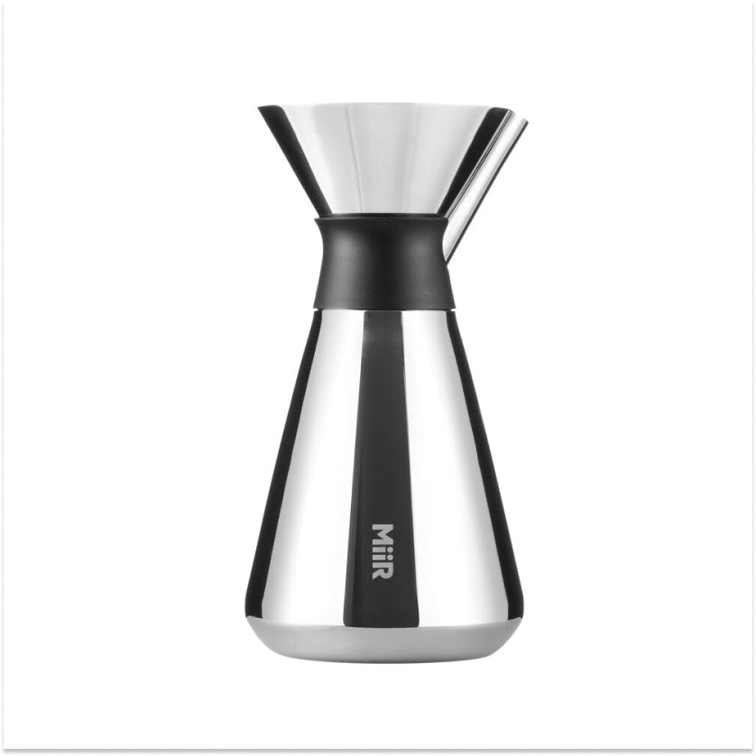 new-standard-carafe-s4 Web_PDP-Polished_Stainless_Carafe_33oz_SS_Studio_X2_07182024_Front_CAR1SVOS005_1.jpg