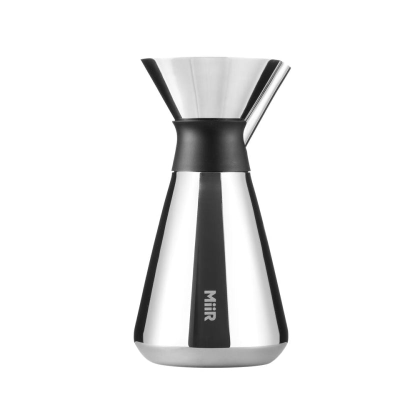 new-standard-carafe-s4 Web_PDP-Polished_Stainless_Carafe_33oz_SS_Studio_X2_07182024_Front_CAR1SVOS005_1_2.jpg